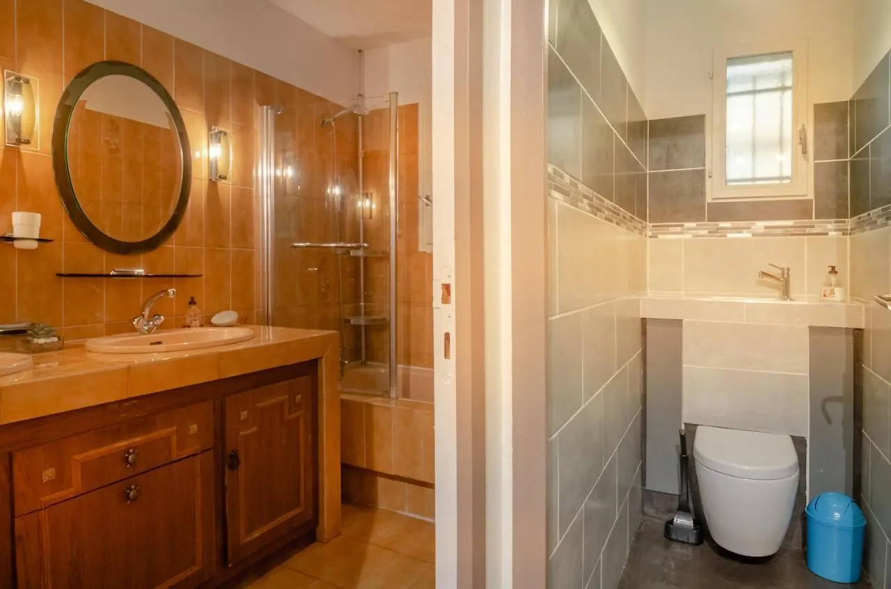 Villa Climatisee Avec Piscine Bagnols-en-Foret
